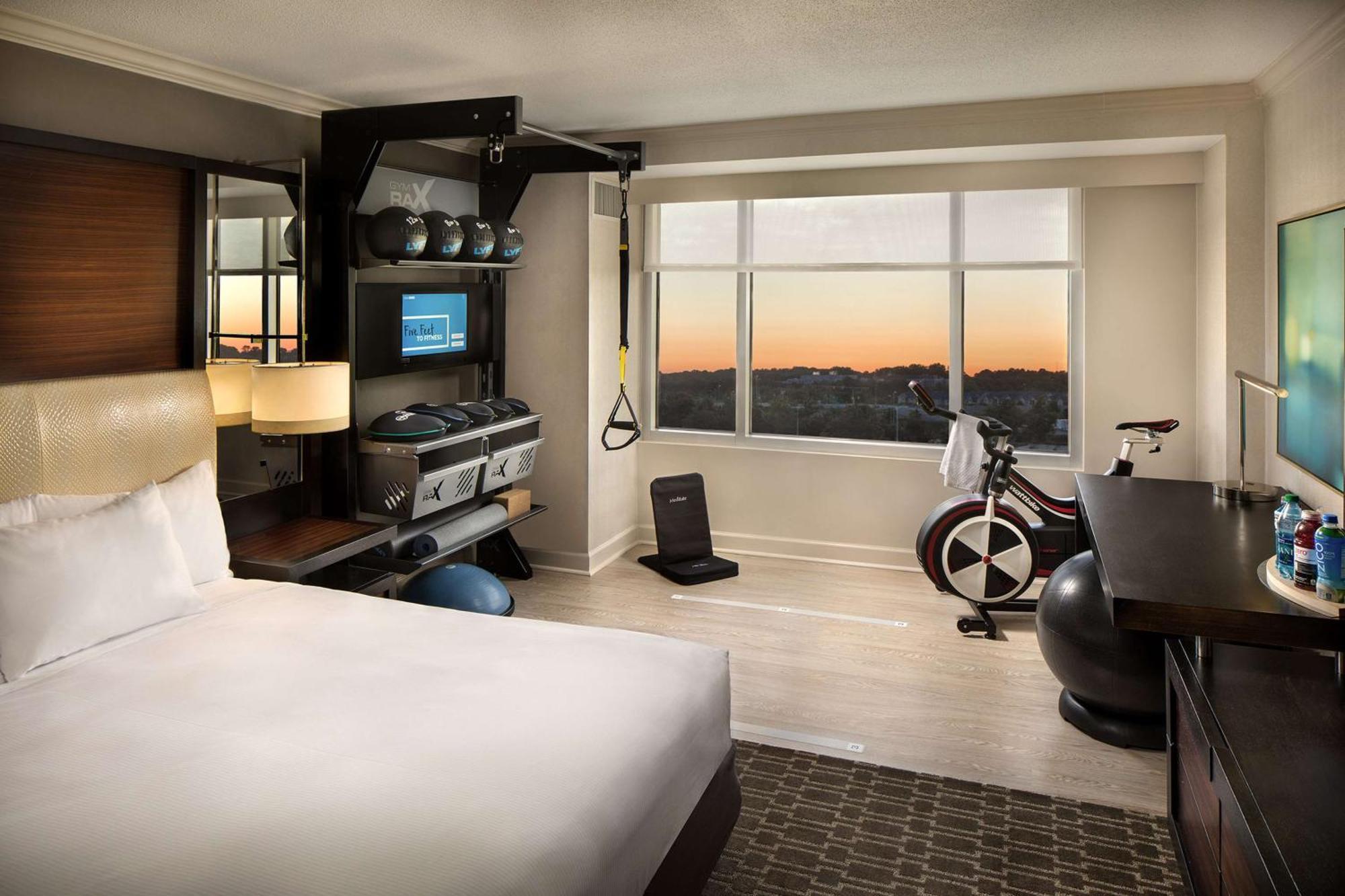 Doubletree By Hilton Atlanta Airport Hotel College Park Ngoại thất bức ảnh