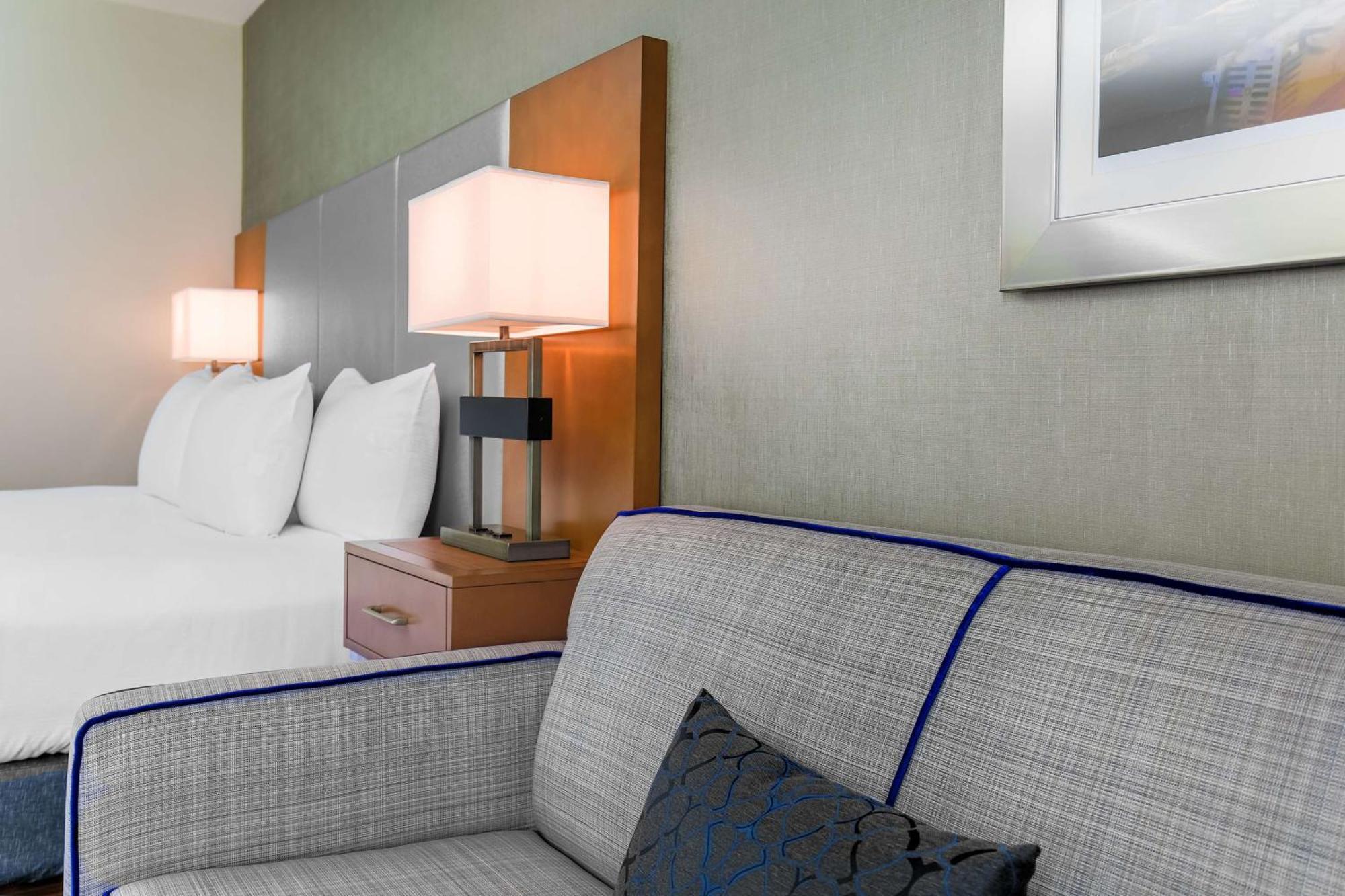 Doubletree By Hilton Atlanta Airport Hotel College Park Ngoại thất bức ảnh