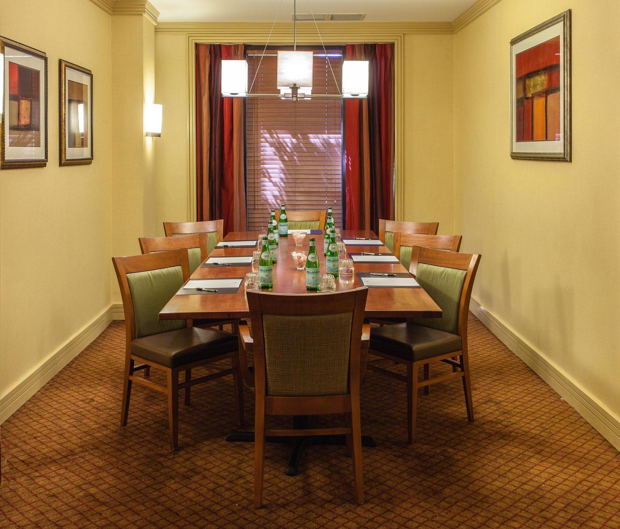 Doubletree By Hilton Atlanta Airport Hotel College Park Ngoại thất bức ảnh