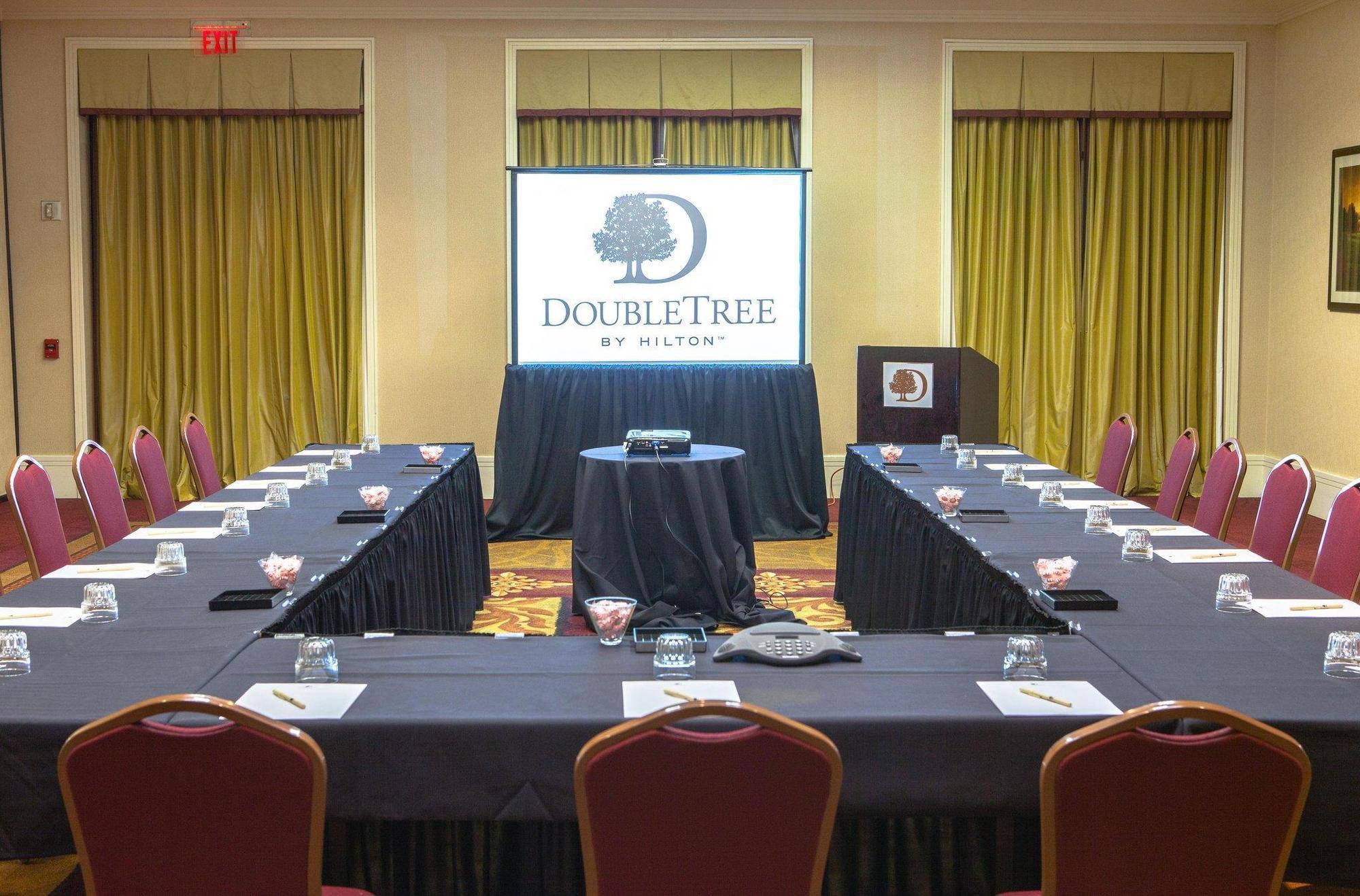 Doubletree By Hilton Atlanta Airport Hotel College Park Ngoại thất bức ảnh